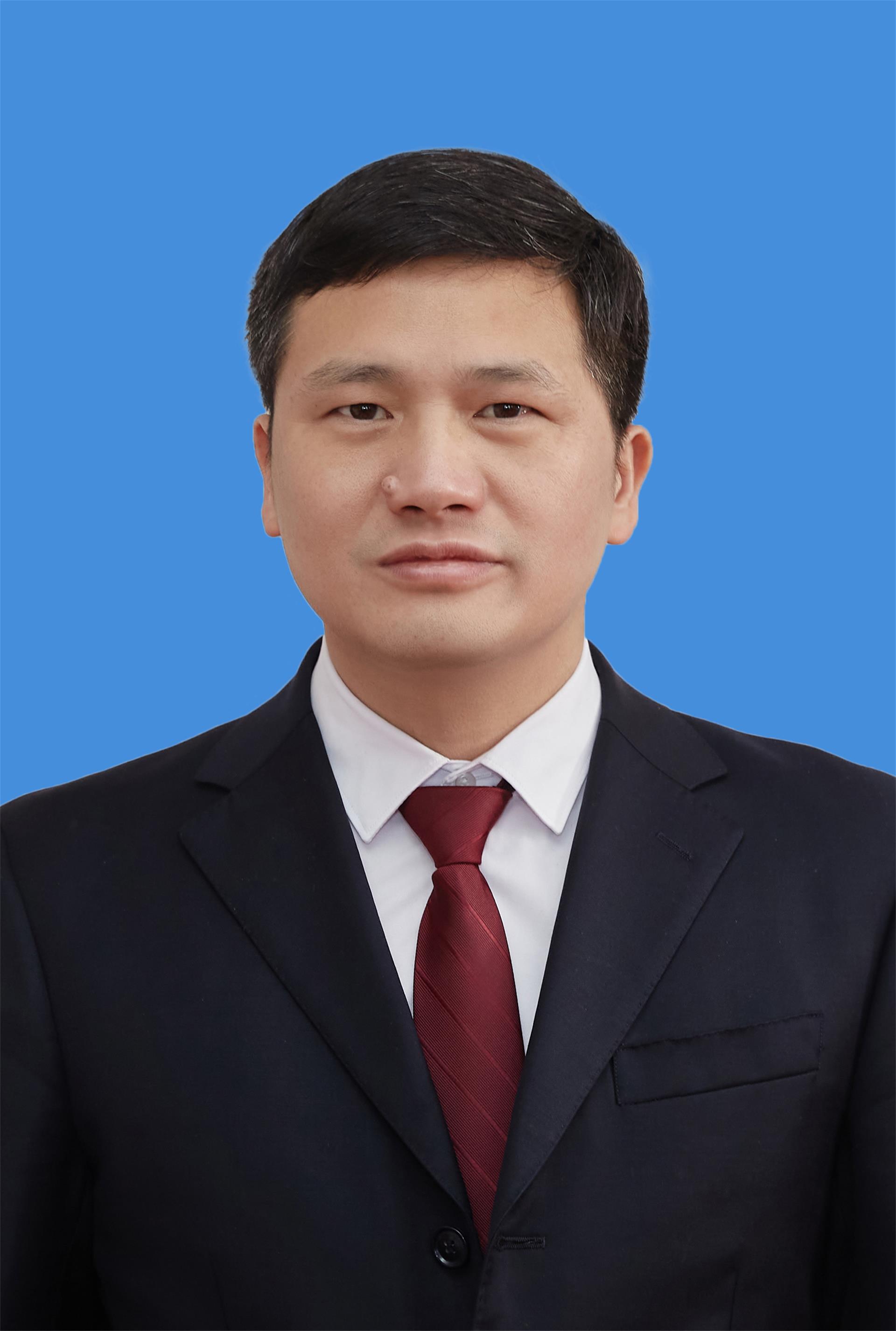 张新德