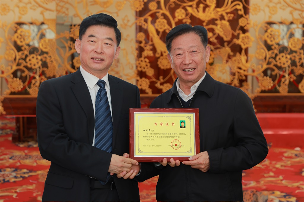 19-008-张成杰.jpg